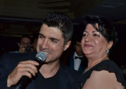 Özcan Dənizin küsdüyü anası xərçəng oldu - <span class="color_red">FOTO</span>