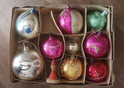 Sovetin vaxtından qalan "yolka" oyuncaqlarını işlətməyin: Tərkibində radiasiya var