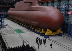 Şimali Koreya tikilməkdə olan atom sualtı qayığını nümayiş etdirdi