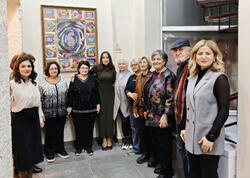 Leyla Əliyeva “YAŞA” Mərkəzində yaşlı nəslin nümayəndələri ilə görüşüb