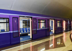 Bənövşəyi xətt 5 vaqonlu tərkiblərə keçdi