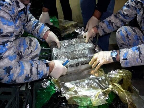 "Kahı" daşıyan yük maşınından 148 kq narkotik çıxdı - <span class="color_red">FOTO</span>