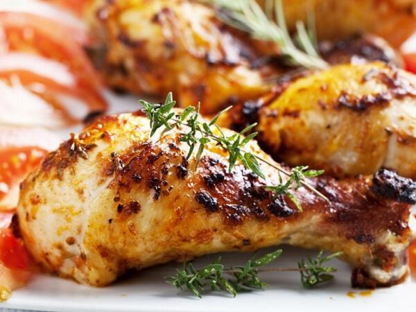 Acılı, yağlı, yoxsa turş? - Mədə üçün ən zərərli qida