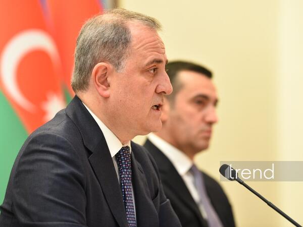 AZAL təyyarəsinin vurulmasından sonra Rusiya ilə dialoqlar davam edir - Ceyhun Bayramov