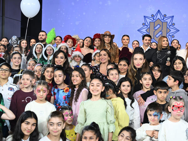 Leyla, Arzu və Alena Əliyeva bayram şənliyində iştirak ediblər - <span class="color_red">FOTO</span>