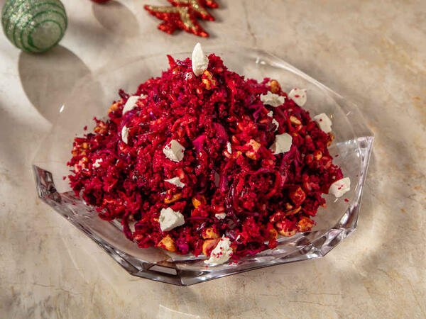 Narlı Çuğundur Salatı