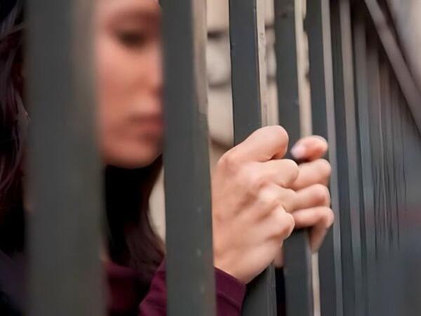 Ərinin ölümünü sifariş verən qadına 18 il həbs cəzası veridl