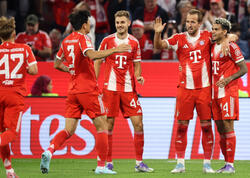 İngiltərə nəhəngi "Bavariya"nın ulduzunu almaq istəyir