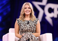 Ağ Evin ilk hamilə <span class="color_red">mətbuat katibi - FOTO</span>