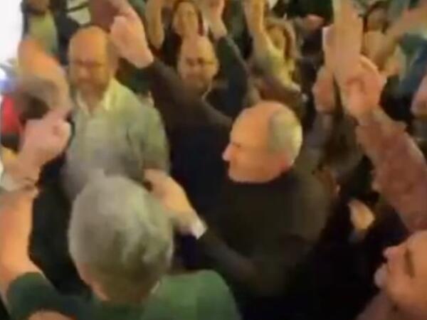 Paşinyan bu dəfə rəqsi ilə gündəmdə - VİDEO