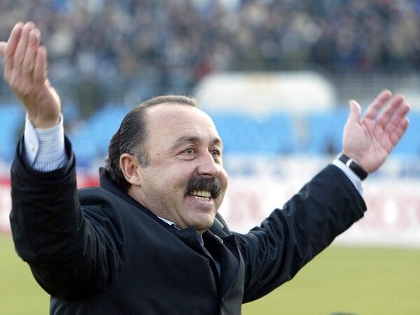 Valeri Qazzayevə “bığlı axmaq” dedi