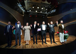 Ramil Qasımovdan bayram töhfəsi: İki saatlıq mikrofonsuz, tam canlı performans - FOTO