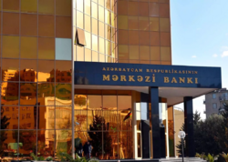 Bank və poçt filialları bayramda işləyəcək?