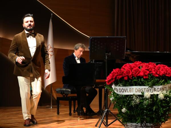 İlk dəfə sırf QHT-lər üçün bayram konserti proqramı təşkil olunub - <span class="color_red">FOTO</span>