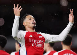 Dünyanın ən bahalı müdafiəçisi OLDU