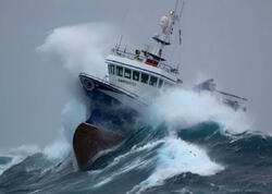 Küləkli hava şəraiti ilə bağlı gəmilərə xəbərdarlıq edildi