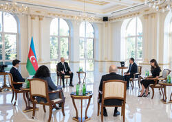 Prezident İlham Əliyev yerli televiziya kanallarına müsahibə verib - FOTO