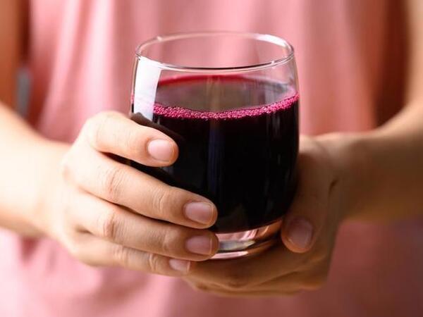 Qan damarlarını canlandıran təbii resept - Bir stəkanı kifayətdir