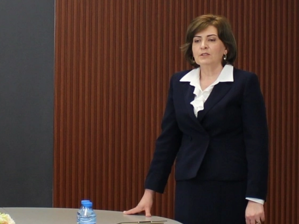 İcra başçısı xanım müavinini vəzifəsindən azad edib? - RƏSMİ