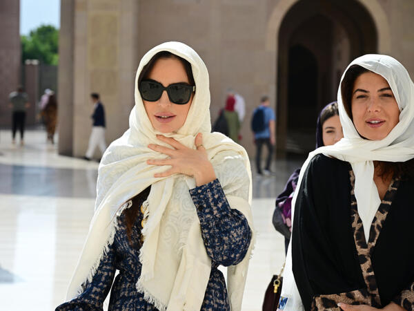 Leyla Əliyeva Maskatda Sultan Qabus Böyük Məscidini də ziyarət edib - FOTO