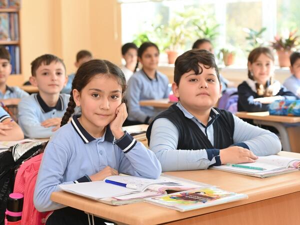 Şagird yerdəyişməsi DAYANDIRILIR