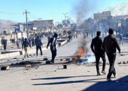 İranda polisə hücum - iki nəfər ölüb, 30 nəfər yaralanıb