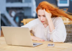 Səhv eşitmədiniz - Bu xəstəlik internetdə axtarış edərkən yoluxur