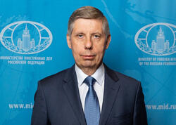 “Cənab səfir, bizə cavab verin”