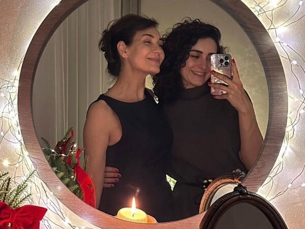 Əməkdar artist qızı ilə arxiv FOTOsunu yaydı