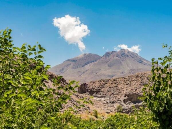 700 min ildir yatan nəhəng oyandı: Sürətlə yüksəlir