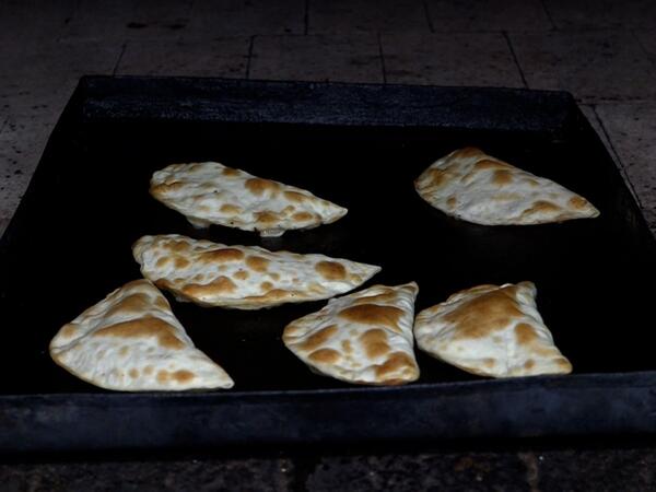 Bakıda bu restoranlarda “dəvə qutabı” menyudan ÇIXARILDI - <span class="color_red">FOTOlar</span>