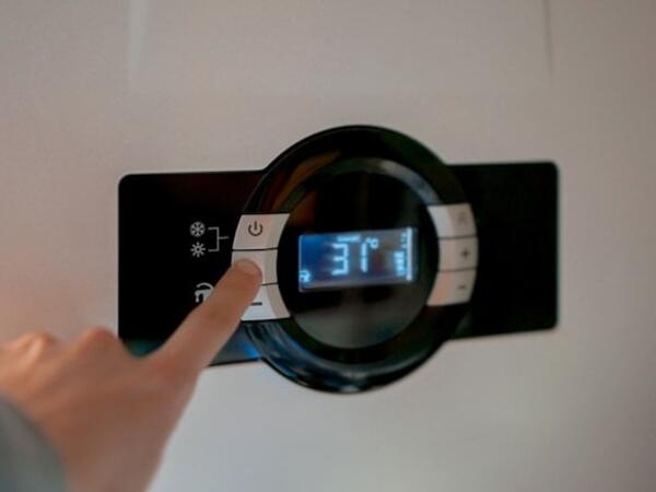 Soyuq havalarda kombinin temperaturunu yüksəltməyin: <span class="color_red">səbəb</span>