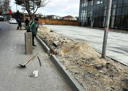 Bakıda piyada səkisini parkinqə çevirmək istədilər - BŞİH hərəkətə keçdi - <span class="color_red">FOTOlar</span>