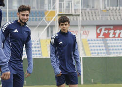 Qurban Qurbanov 16 yaşlı Əlini əsas heyətə çağırdı