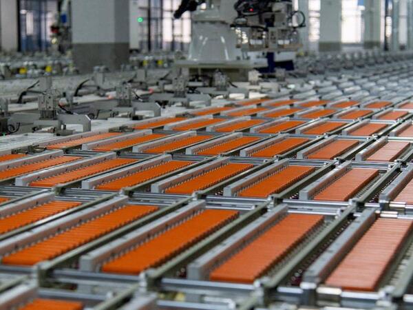 Çinli alimlərdən yeni batareya kəşfi: Daha təhlükəsiz və ucuz