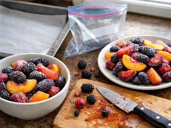 Təzə meyvələr dondurucuda necə saxlanılır?  - dondurma və paketləmə üsulu