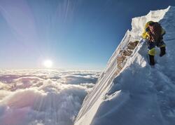 İtkin düşən alpinisti süni intellekt "tapdı"