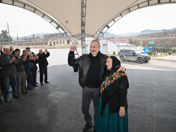 Prezident: Hər ay Qarabağa qayıdan vətəndaşların sayı artır