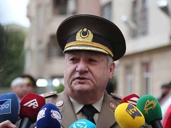 Nazir generalı təqaüdə göndərdi