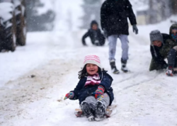 Qonşu ölkəni şaxta vurdu - Məktəblər bağlandı