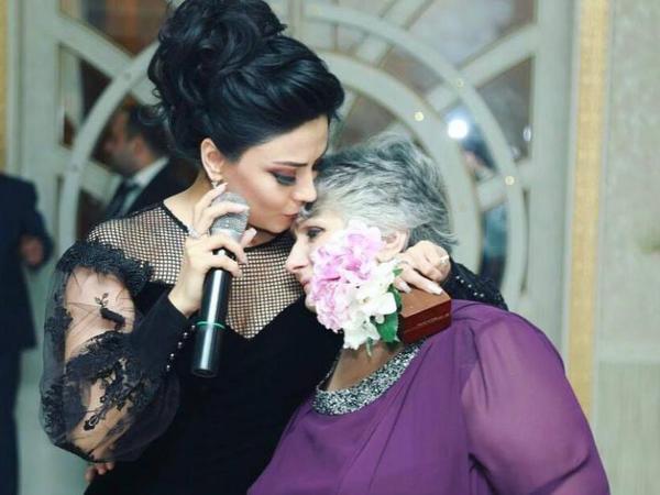 Vüsalənin anası xəstəxanaya yerləşdirildi - <span class="color_red">FOTO</span>