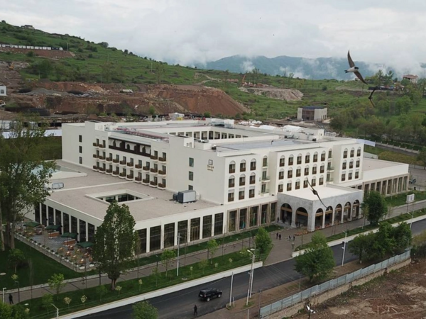 "Şuşa Otel-Konqres Mərkəzi Kompleksi" müqavilə əsasında idarəetməyə verilir