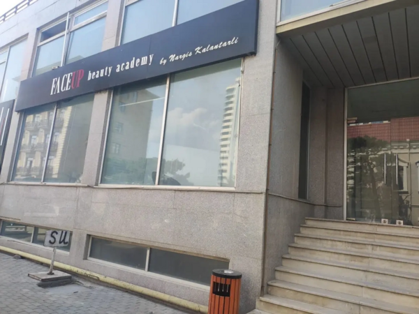 Bakıda 1,7 milyonluq əmlak hərraca çıxarıldı - <span class="color_red">FOTO</span>