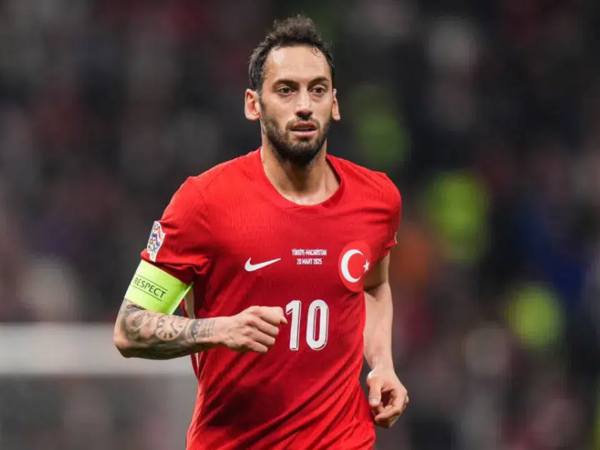 Hakan Çalhanoğlu DÇ-2026-dan kənarda qalacaq?