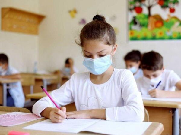 Yayılan xəstəliyə görə məktəblər bağlanacaq? - Rəsmi CAVAB