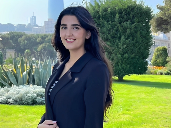 Bakıda tələbə qız ÖLDÜ - <span class="color_red">FOTOlar</span>