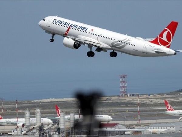 Türkiyə təyyarəsində bomba həyəcanı - Təcili eniş etdi