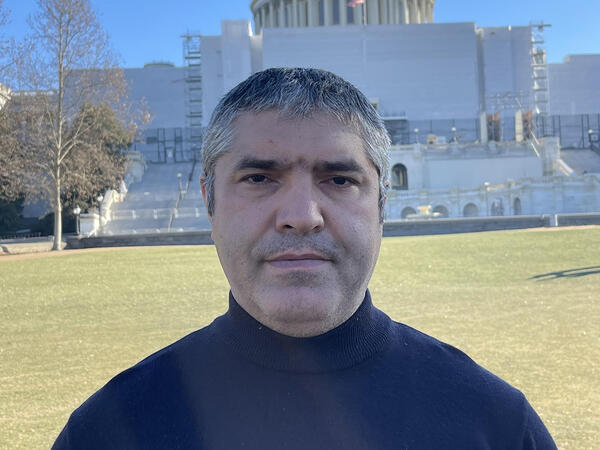 Şövqi Hüseynov ABŞ-də SAXLANILDI