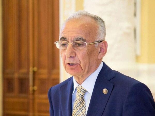 Hacıbala Abutalıbov Bakıdan köçüb - İndi bu kənddə məskunlaşıb