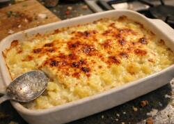 Sobada beşamel souslu və pendirli kartof